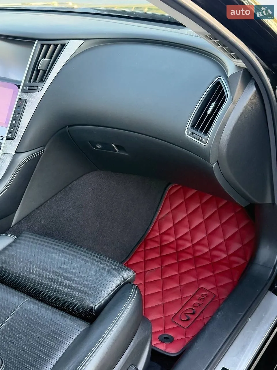 2017 Infiniti Q50 - мініатюра 27