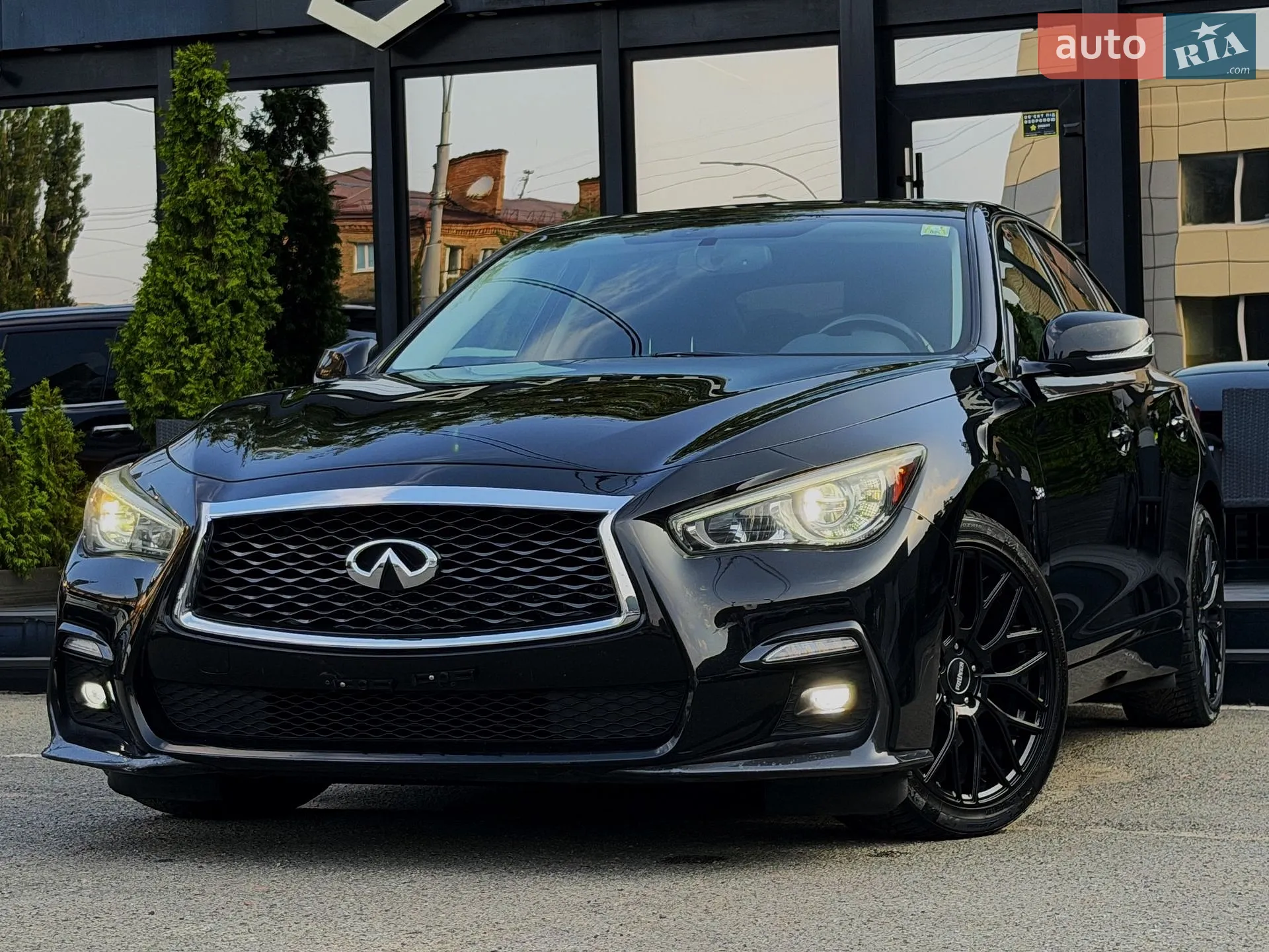 2017 Infiniti Q50 - мініатюра 5