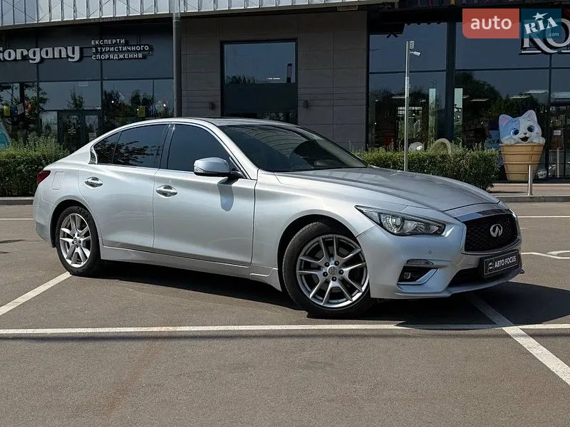 Infiniti Q50 2017
