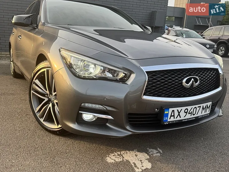 Infiniti Q50 2014