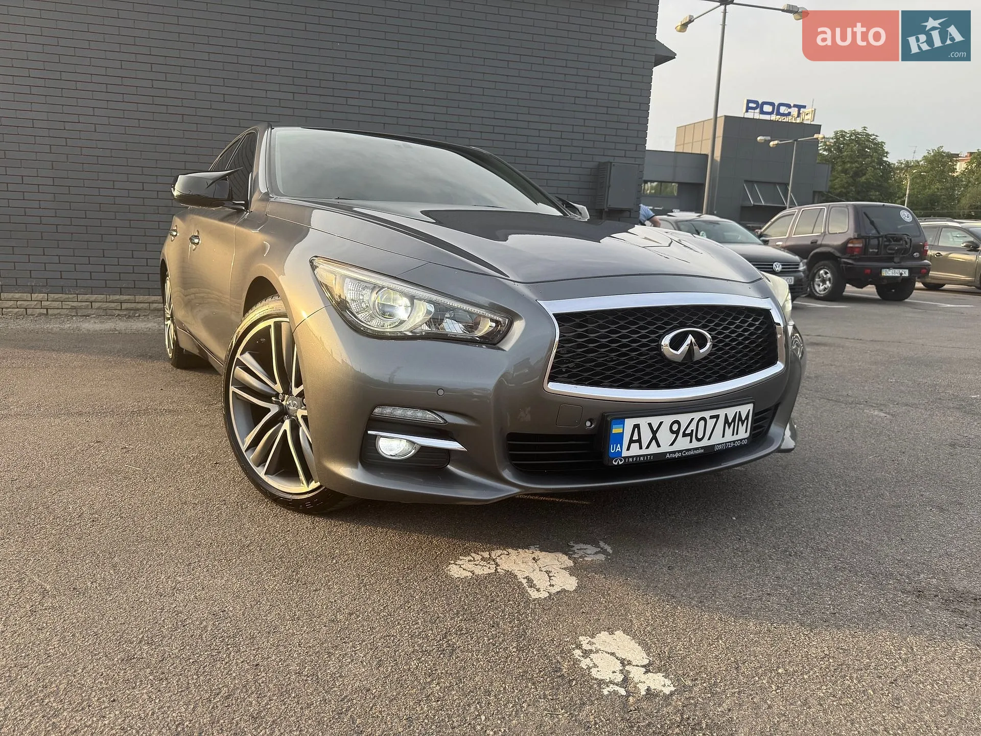 2014 Infiniti Q50 - мініатюра 9