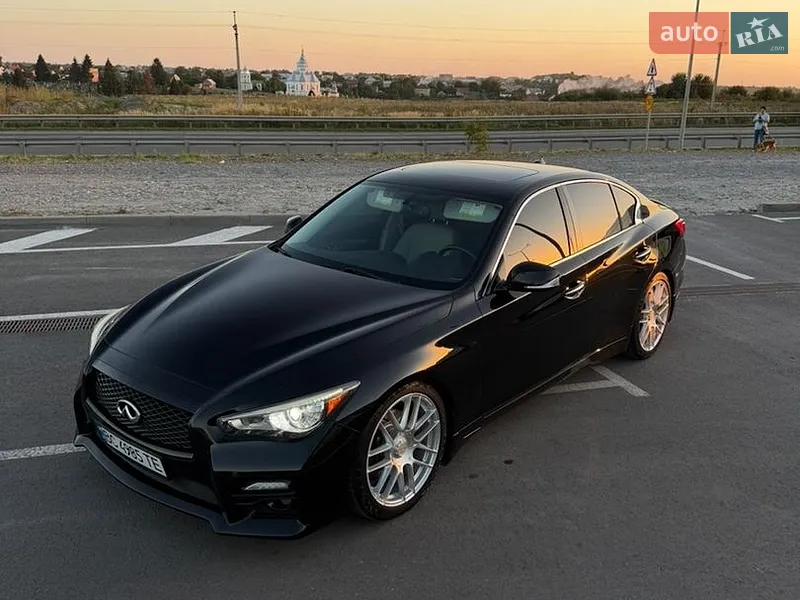 Infiniti Q50