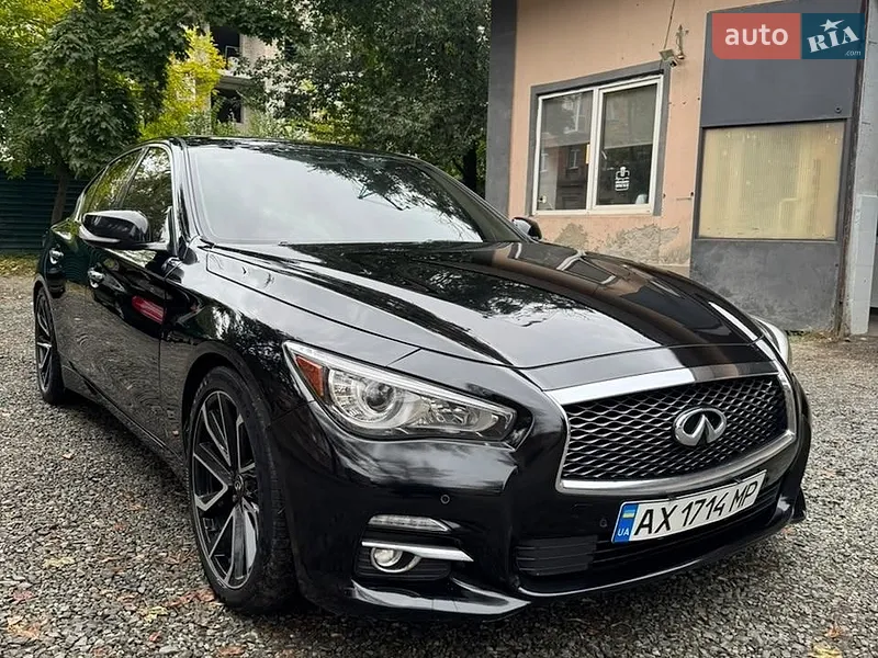 Infiniti Q50