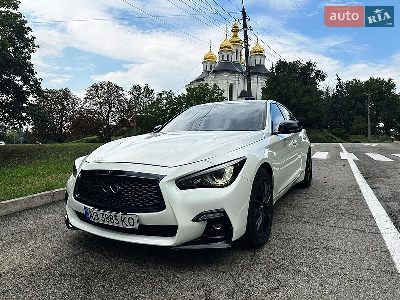 Infiniti Q50