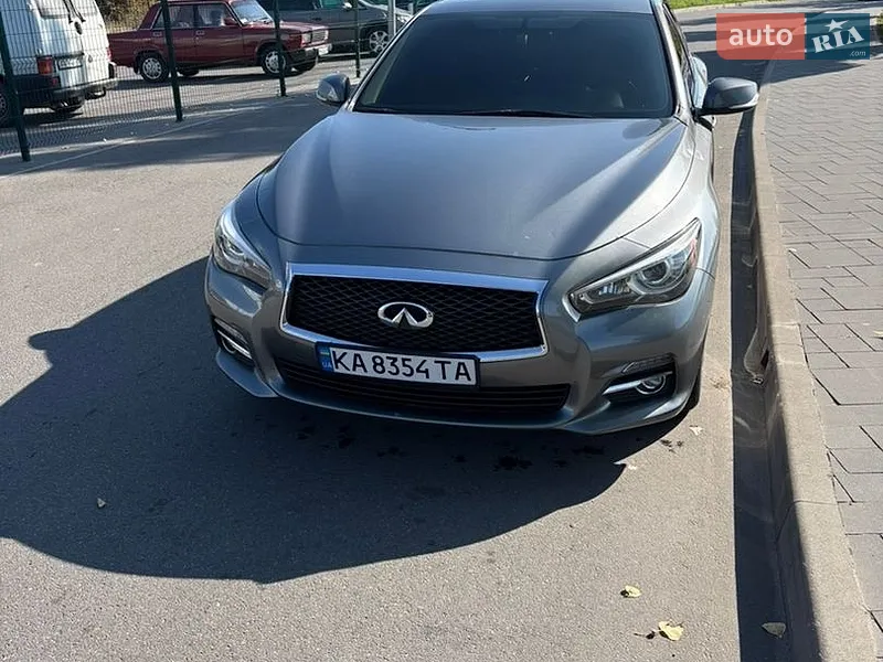 Infiniti Q50