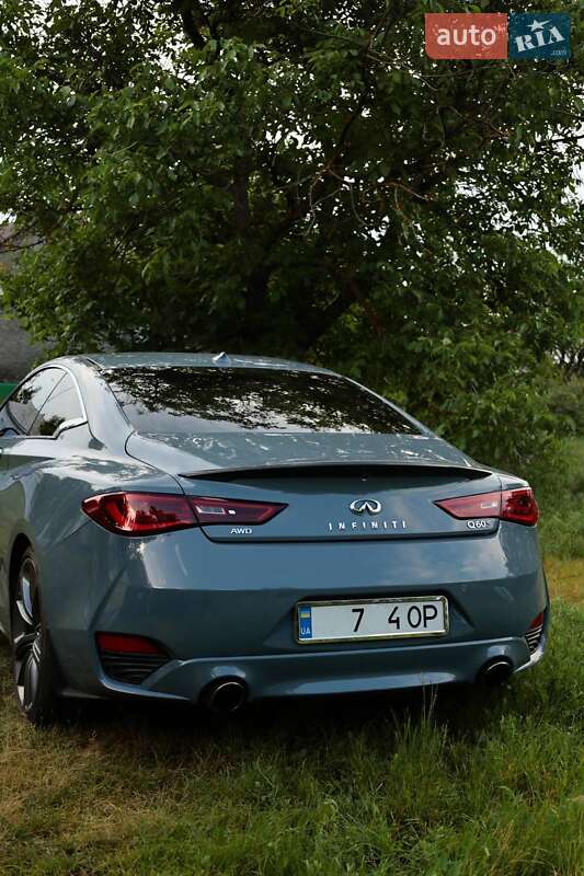 Купе Infiniti Q60 2020 в Киеве