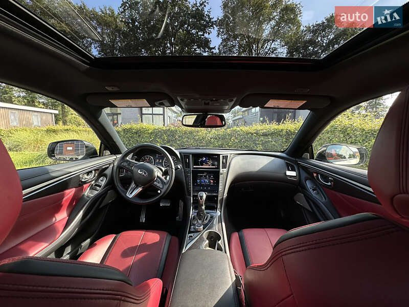 Купе Infiniti Q60 2019 в Львові