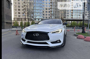 Купе Infiniti Q60 2017 в Киеве