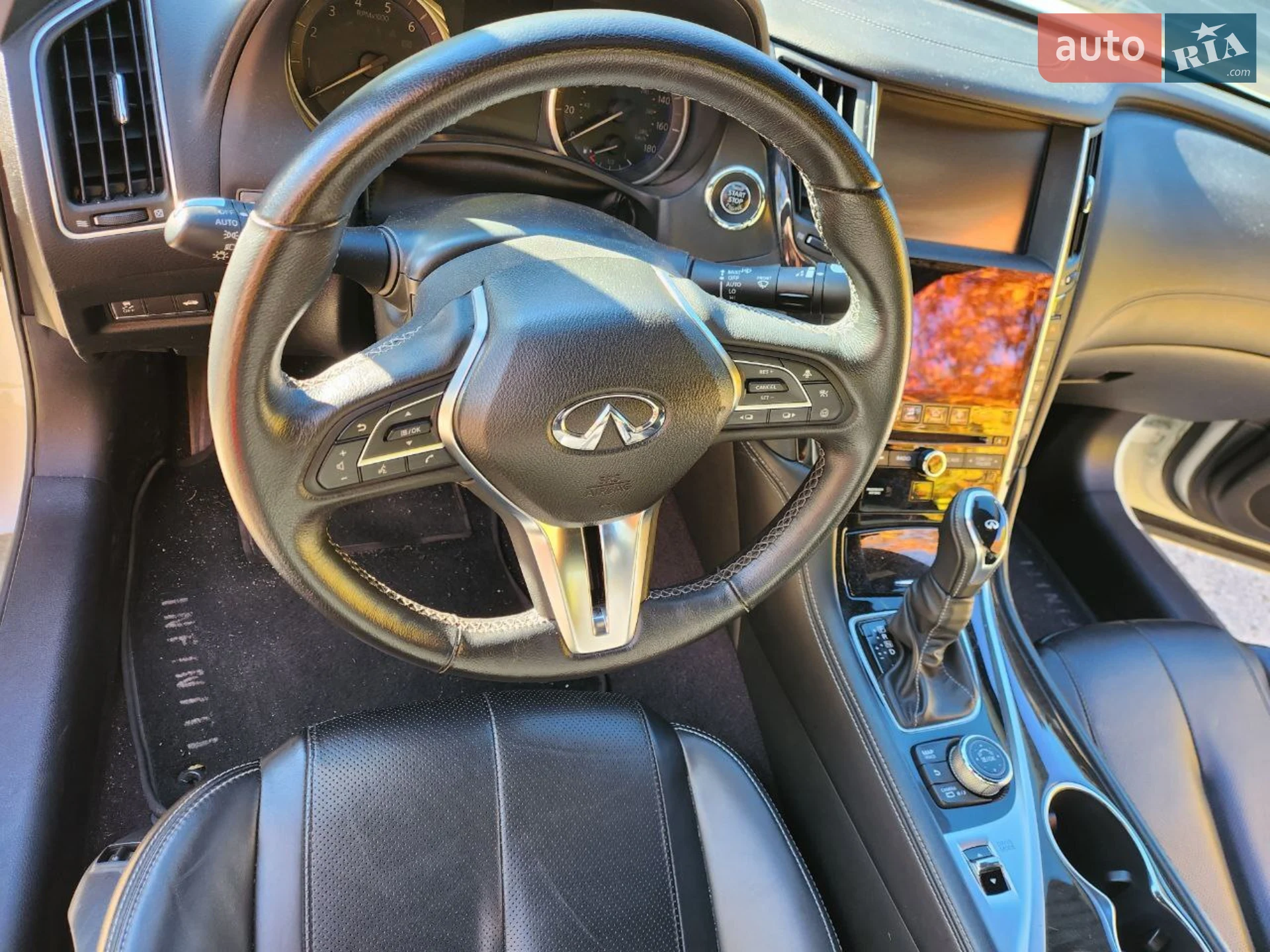 2017 Infiniti Q60 - мініатюра 3