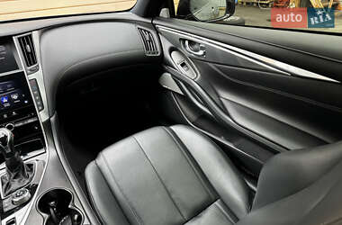Купе Infiniti Q60 2017 в 