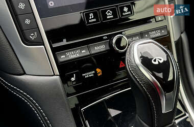 Купе Infiniti Q60 2017 в 