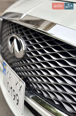 Купе Infiniti Q60 2016 в 