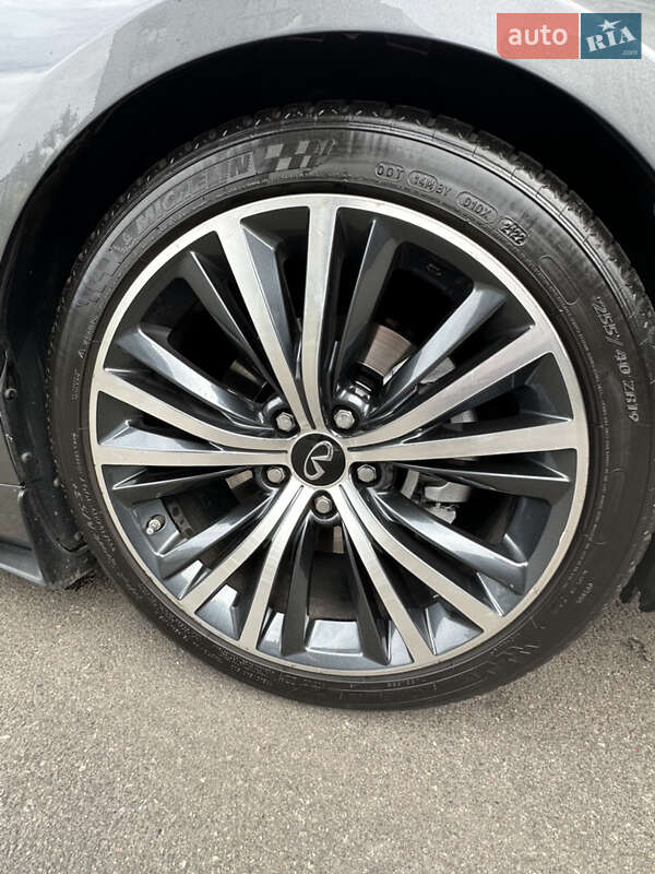 Купе Infiniti Q60 2019 в Києві