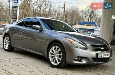 Купе Infiniti Q60 2015 в 