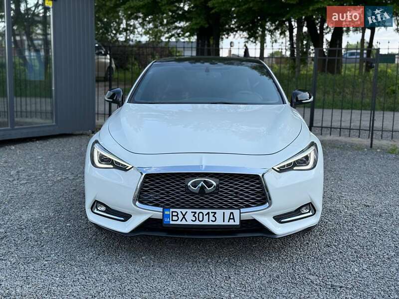 Купе Infiniti Q60 2016 в Хмельницькому