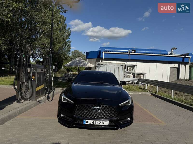 Купе Infiniti Q60 2016 в Днепре