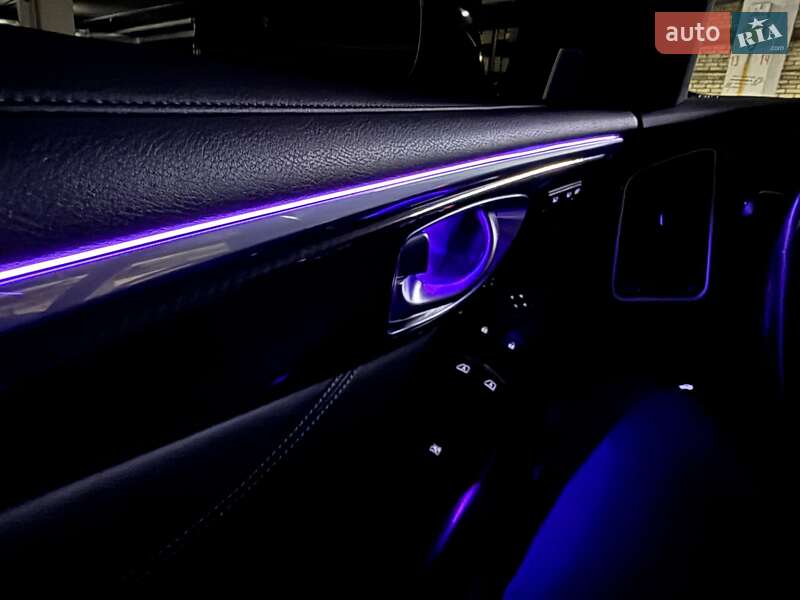 Купе Infiniti Q60 2016 в Киеве