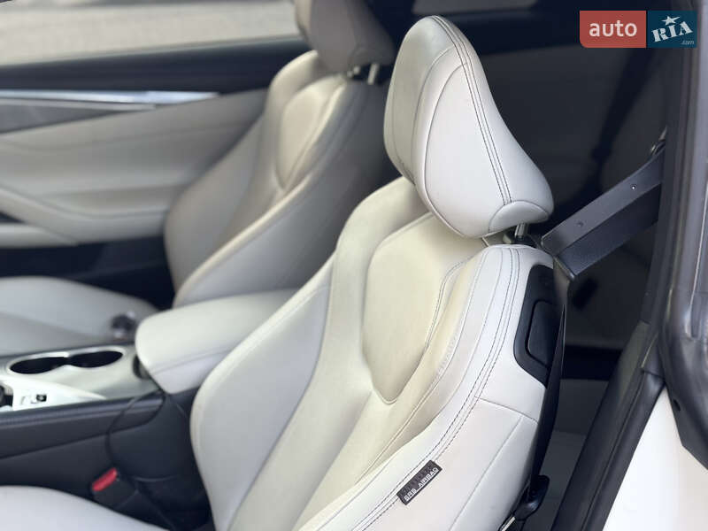 Купе Infiniti Q60 2018 в Днепре