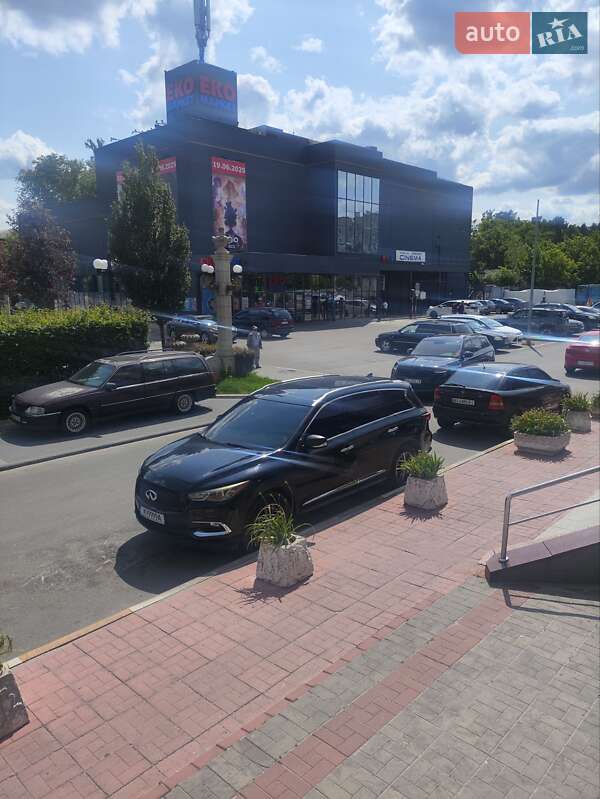 Купе Infiniti Q60 2018 в Ірпені