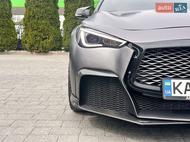 Infiniti Q60 2017