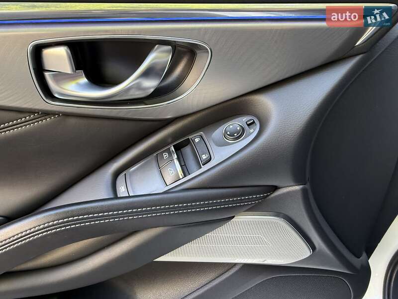 Купе Infiniti Q60 2017 в Києві