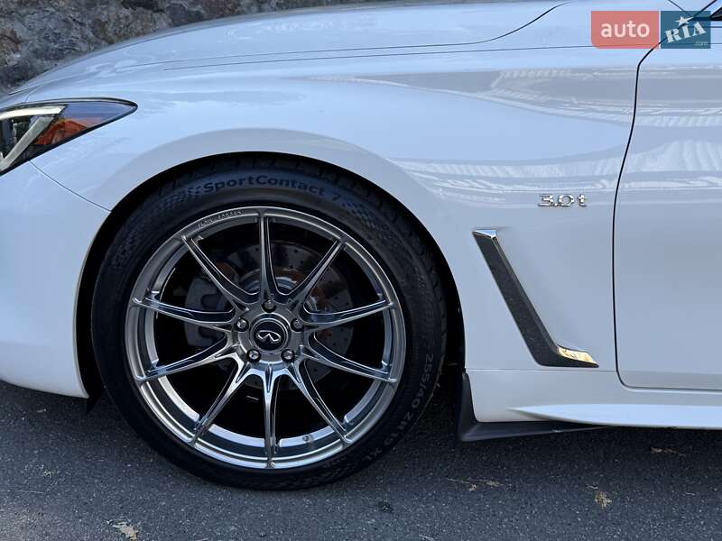 Купе Infiniti Q60 2017 в Києві