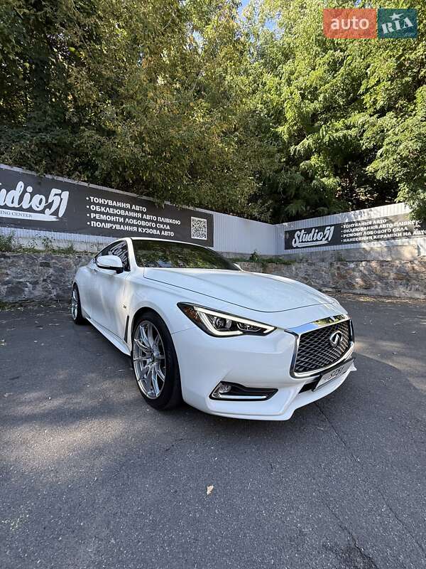 Купе Infiniti Q60 2017 в Києві