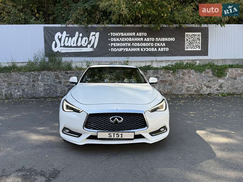 Купе Infiniti Q60 2017 в Києві