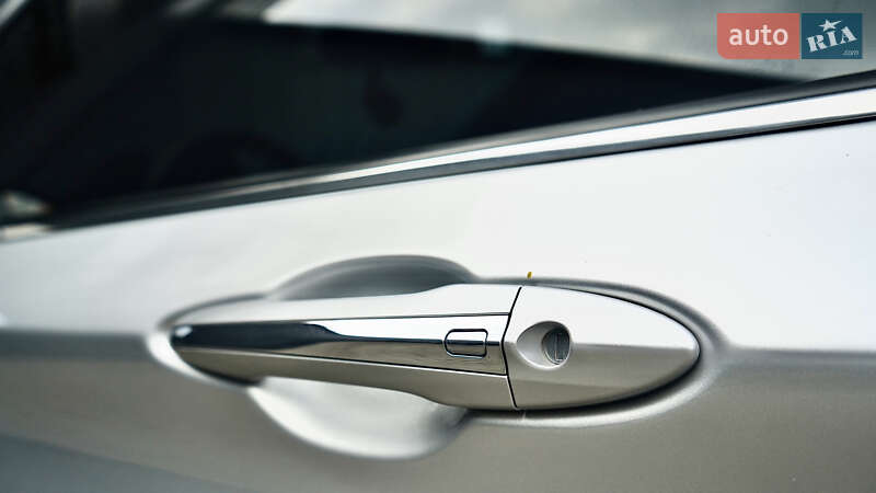 Купе Infiniti Q60 2017 в Львове фото 15 Купе Infiniti Q60 2017 в Львове