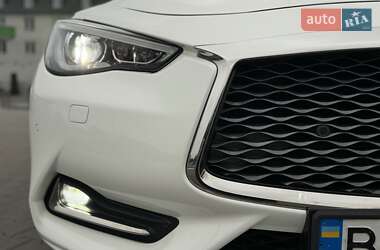 Купе Infiniti Q60 2017 в 