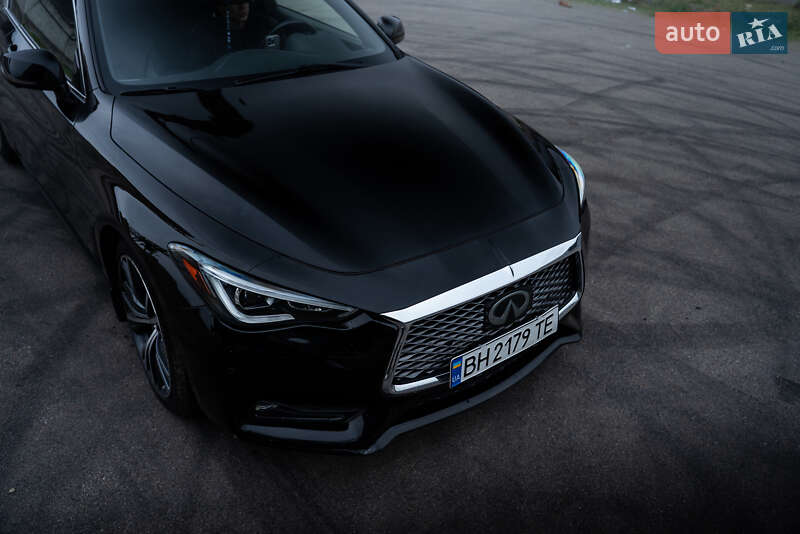 Купе Infiniti Q60 2016 в Києві фото 19 Купе Infiniti Q60 2016 в Києві