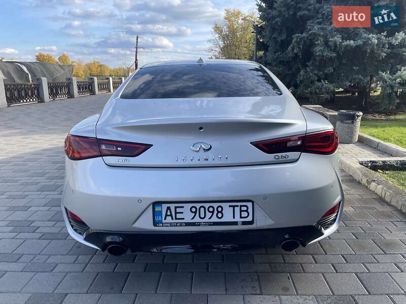 Купе Infiniti Q60 2019 в Дніпрі