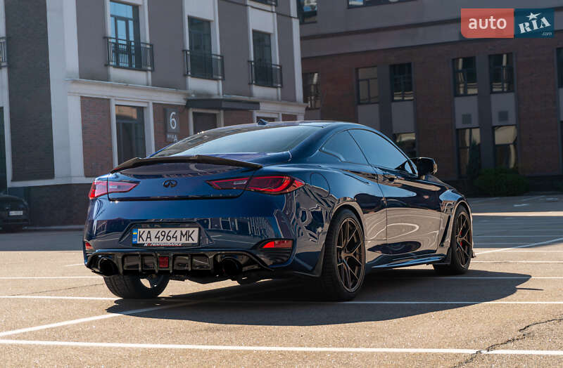 Купе Infiniti Q60 2017 в Киеве