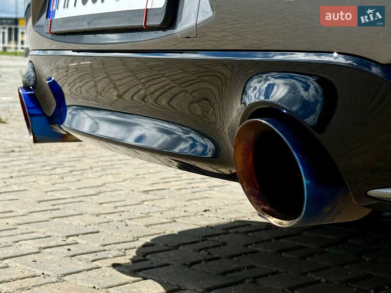 Купе Infiniti Q60 2017 в Одессе фото 12 Купе Infiniti Q60 2017 в Одессе