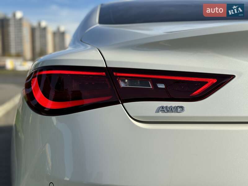 Купе Infiniti Q60 2017 в Киеве фото 25 Купе Infiniti Q60 2017 в Киеве
