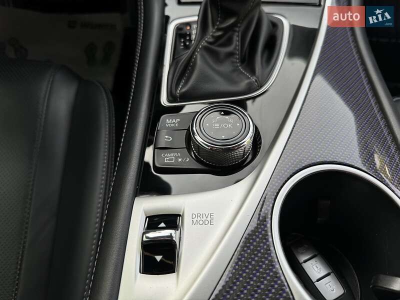 Купе Infiniti Q60 2017 в Киеве фото 94 Купе Infiniti Q60 2017 в Киеве
