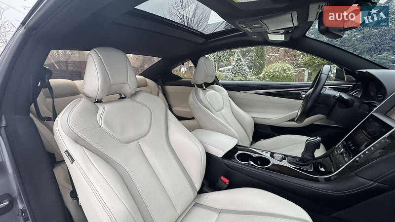Купе Infiniti Q60 2016 в Киеве