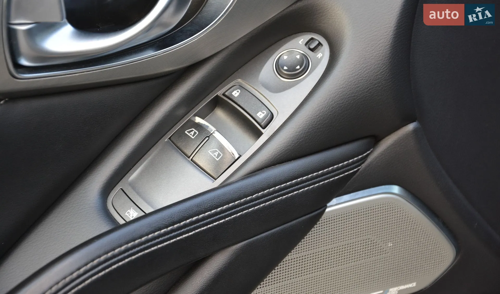 2018 Infiniti Q60 - мініатюра 17