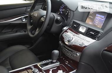 Седан Infiniti Q70 2016 в Киеве