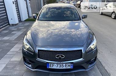 Седан Infiniti Q70 2016 в Киеве