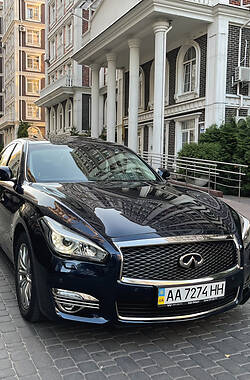 Седан Infiniti Q70 2017 в Киеве