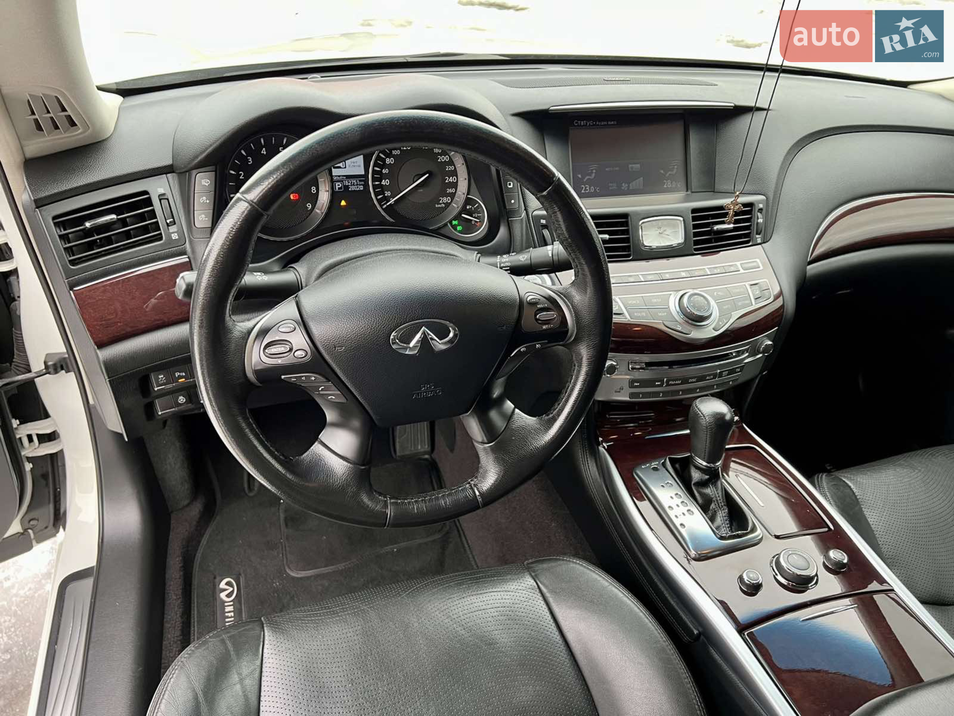 2015 Infiniti Q70 - мініатюра 10