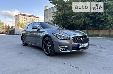 Седан Infiniti Q70 2017 в Києві