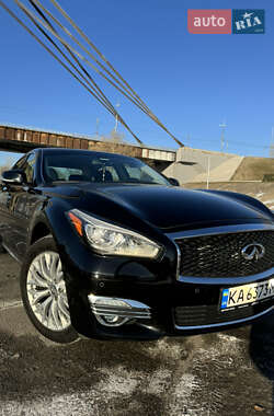 Седан Infiniti Q70 2015 в Киеве