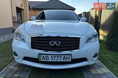 Седан Infiniti Q70 2013 в Виннице