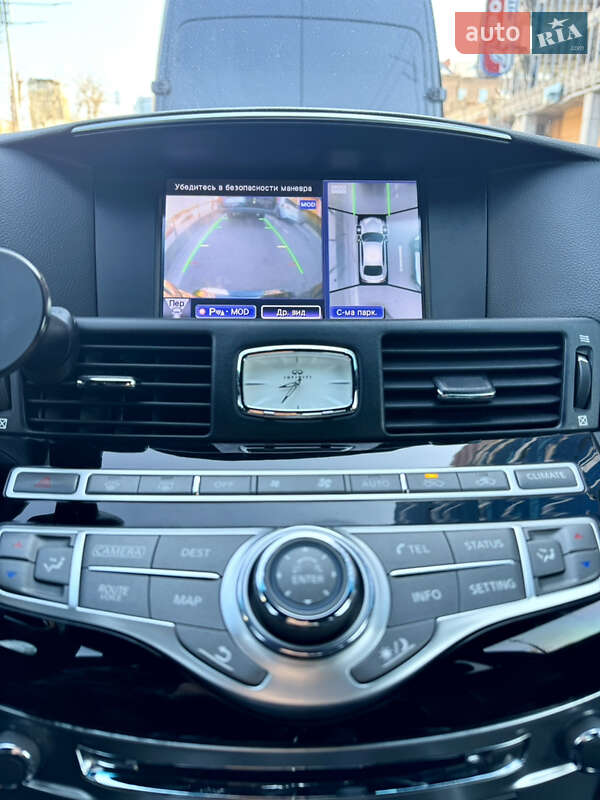 Седан Infiniti Q70 2016 в Києві