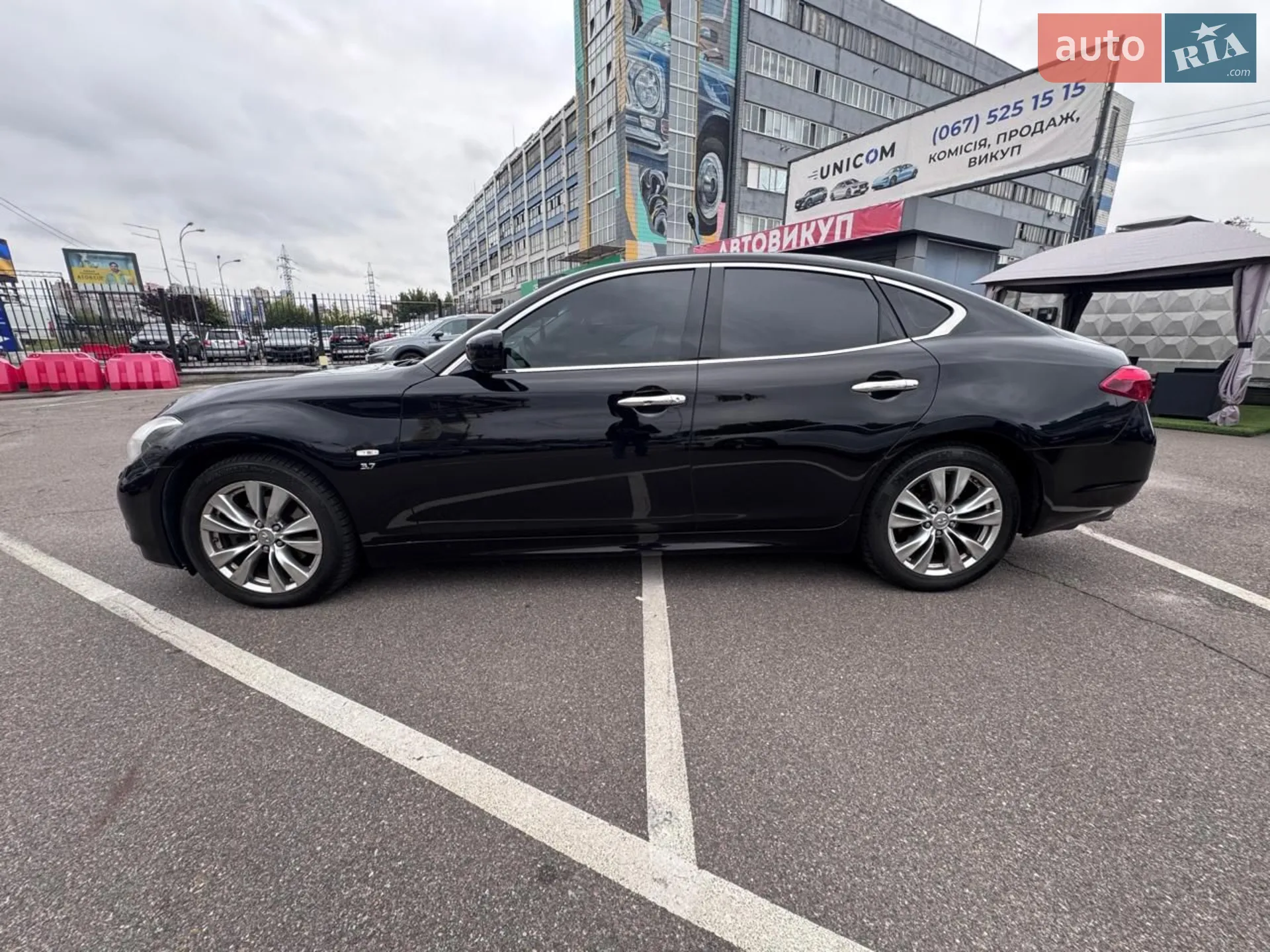 2013 Infiniti Q70 - мініатюра 6