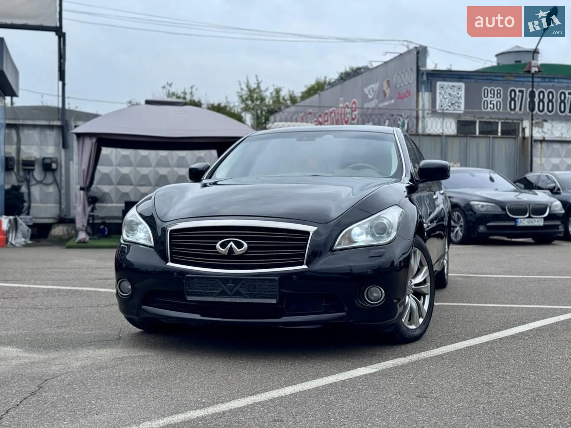 2013 Infiniti Q70 - мініатюра 9