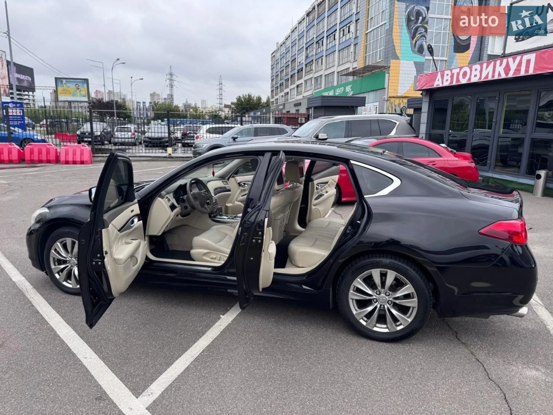 2013 Infiniti Q70 - мініатюра 32