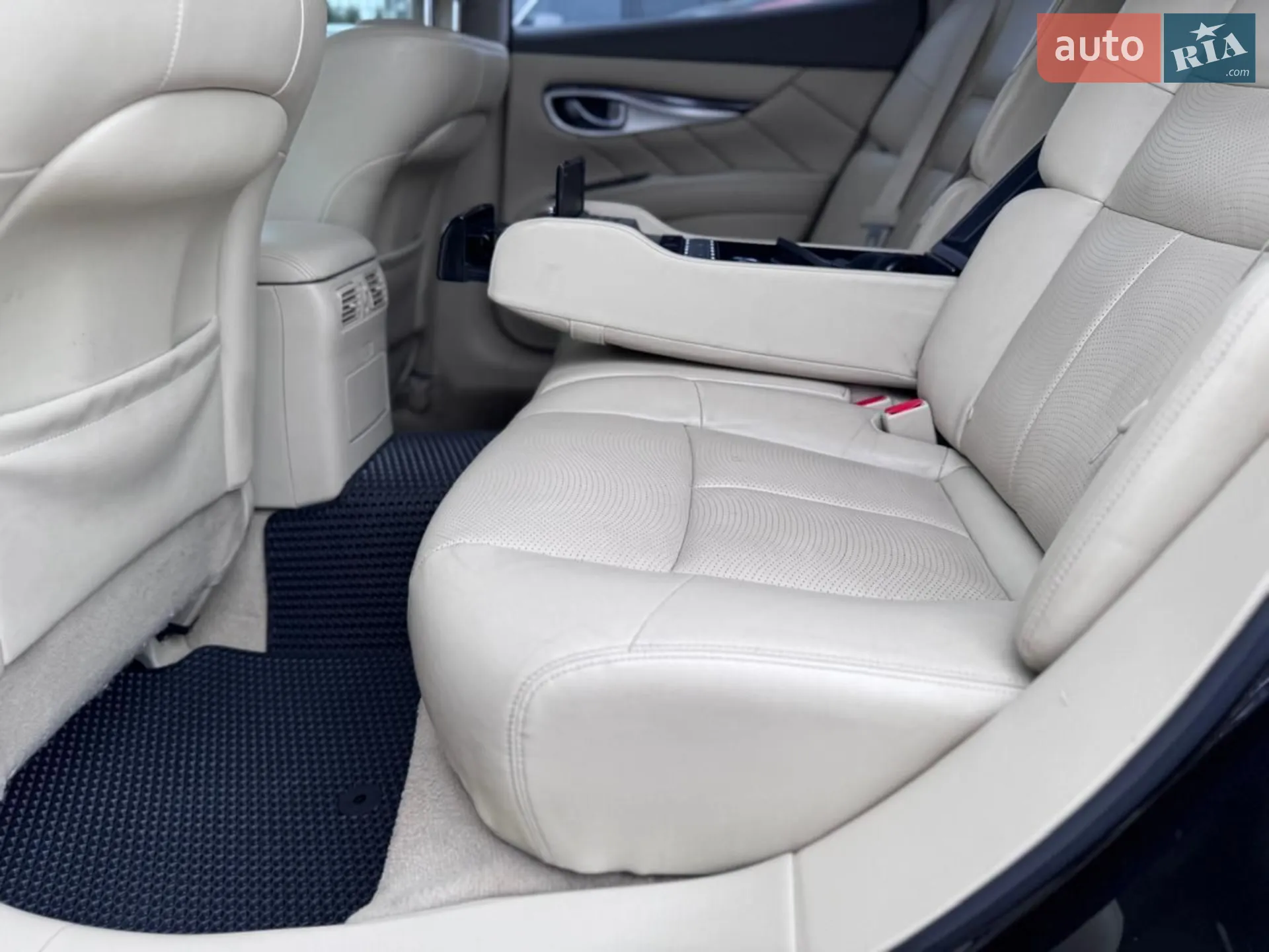2013 Infiniti Q70 - мініатюра 33